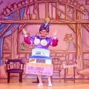 Clive Rowe as Mother Goose at Hackney Empire